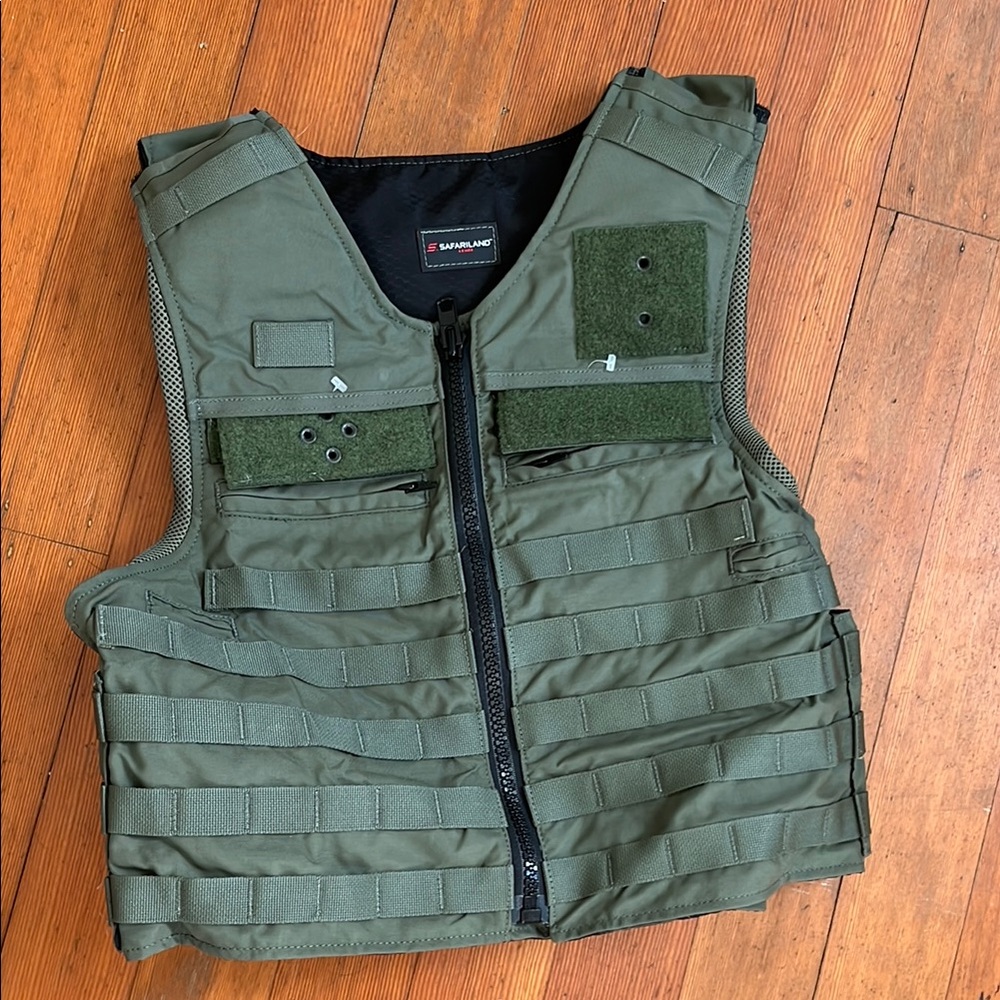 Men's Tactical Safariland Armor Field Vest - Olive Green